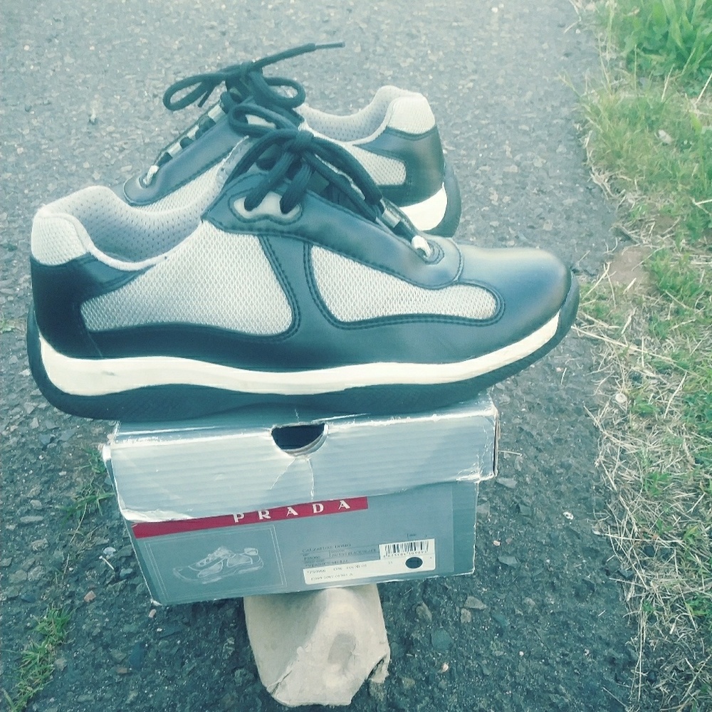 Mens shoes